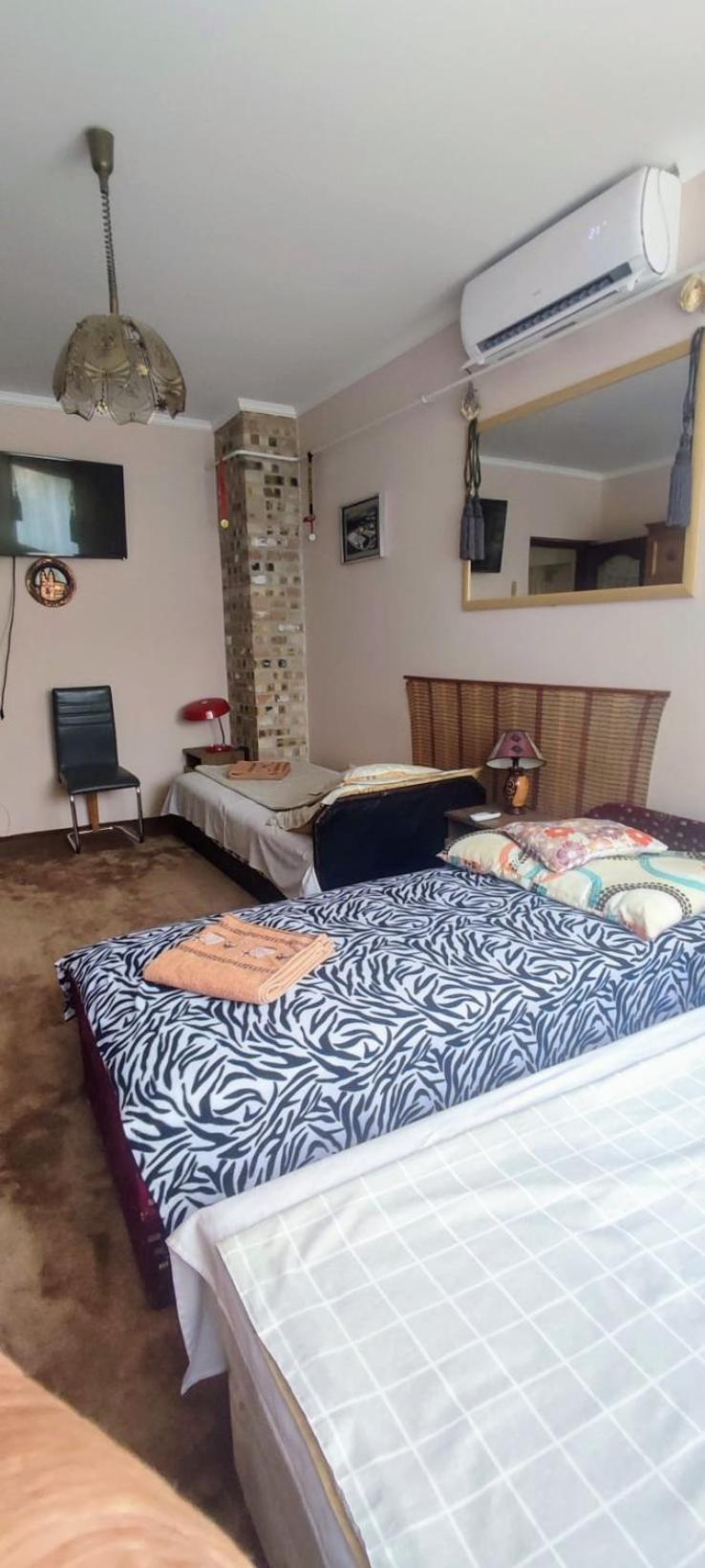 Bundik Vendeghaz Apartment Berettyóújfalu Bagian luar foto