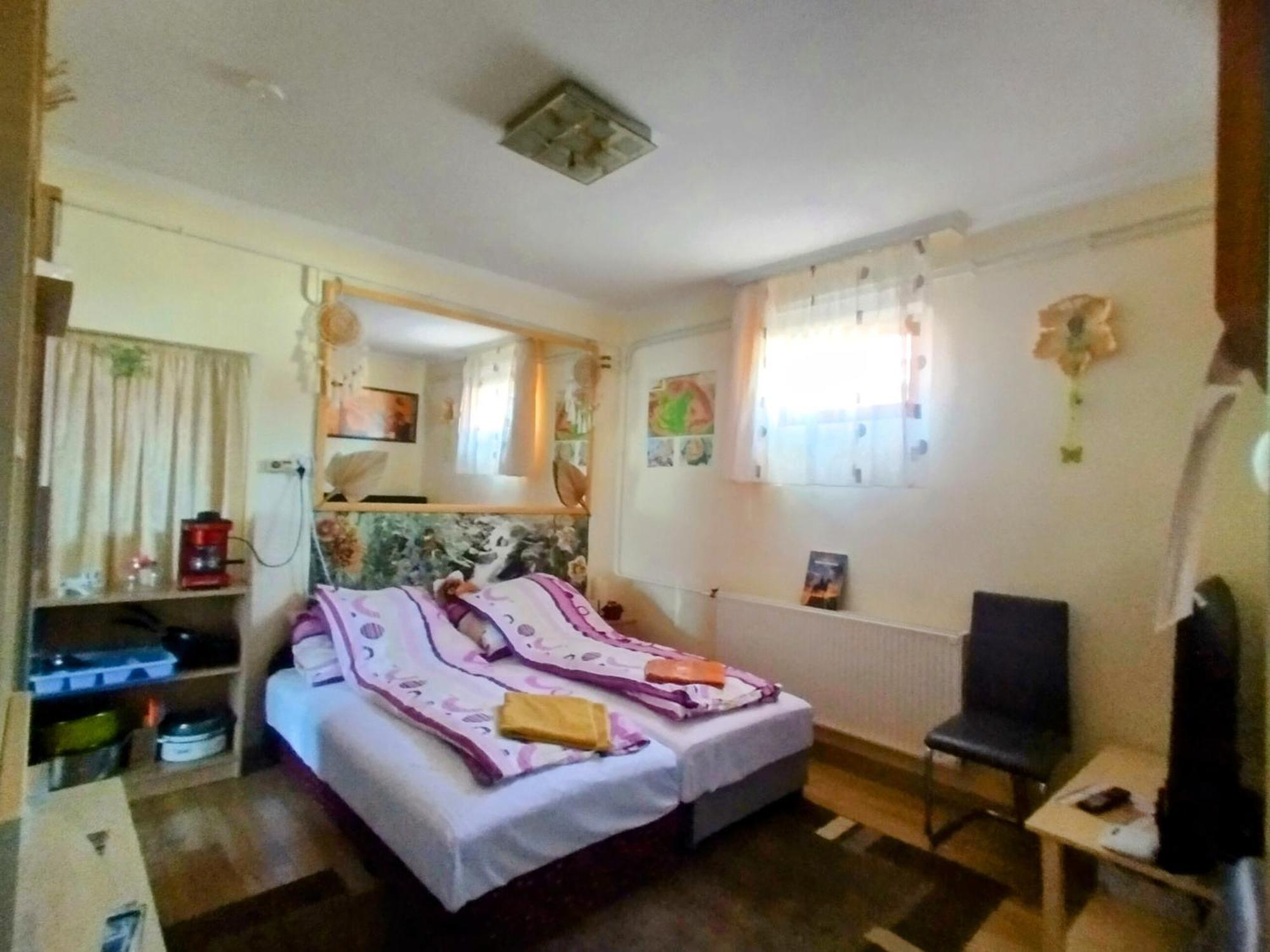 Bundik Vendeghaz Apartment Berettyóújfalu Bagian luar foto