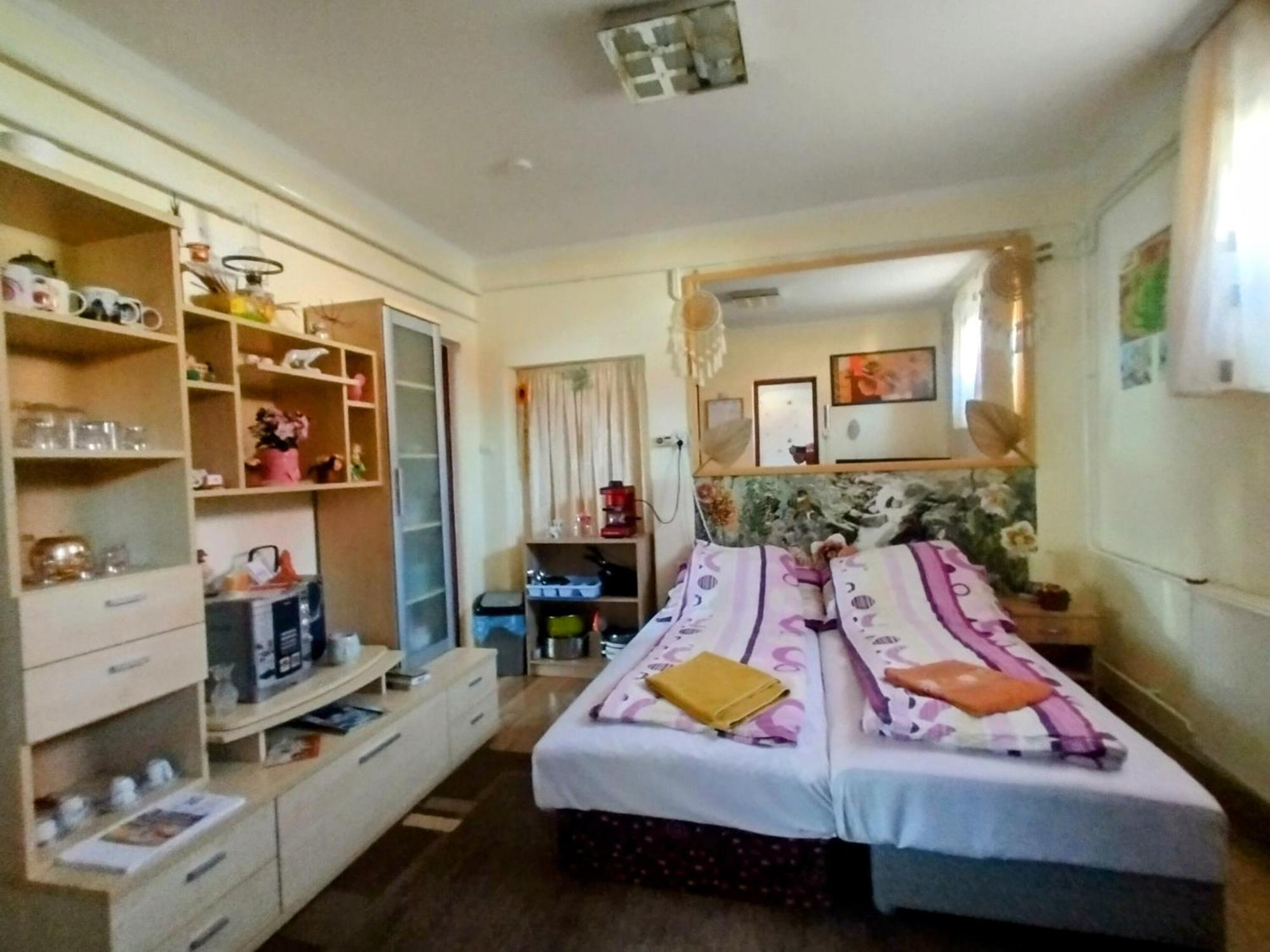 Bundik Vendeghaz Apartment Berettyóújfalu Bagian luar foto