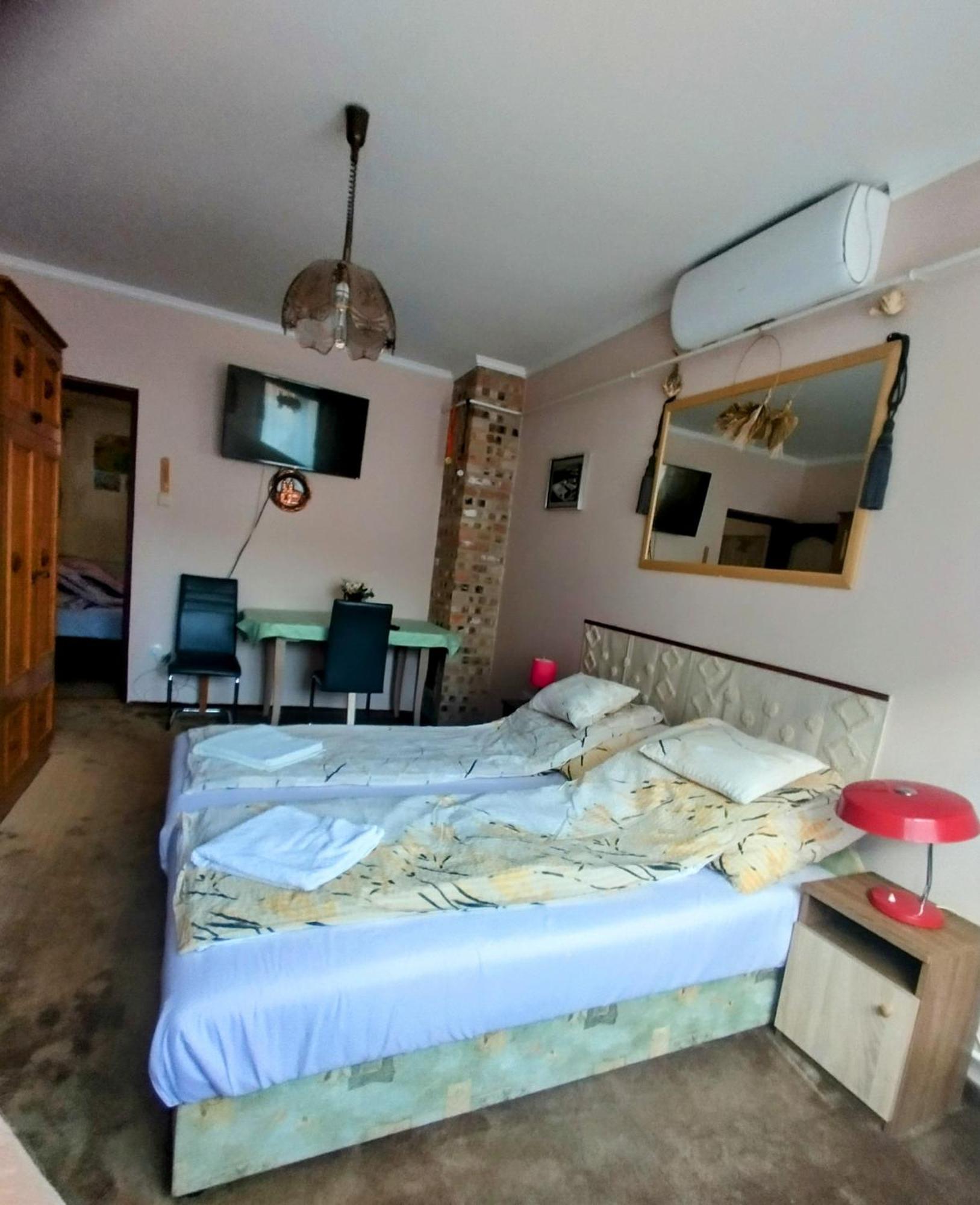Bundik Vendeghaz Apartment Berettyóújfalu Bagian luar foto